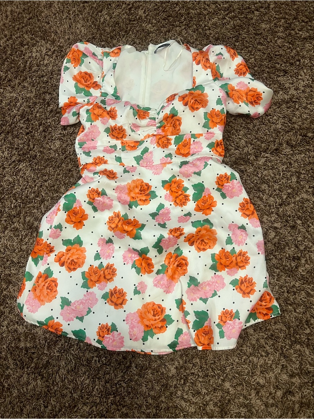 White Floral Puff-Sleeve Dress with Orange Roses